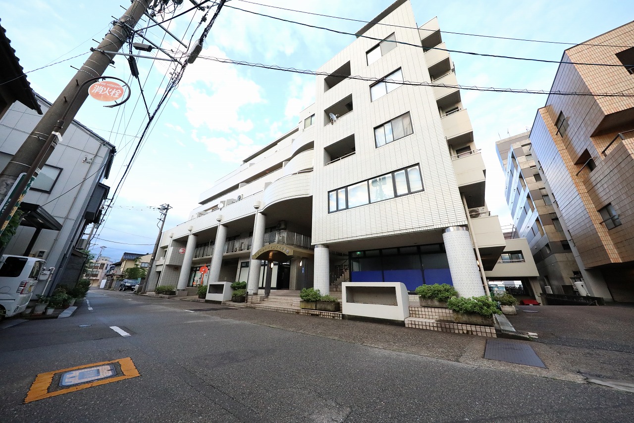 【価格改定】スコーレハイツロイヤル笠市 820万円